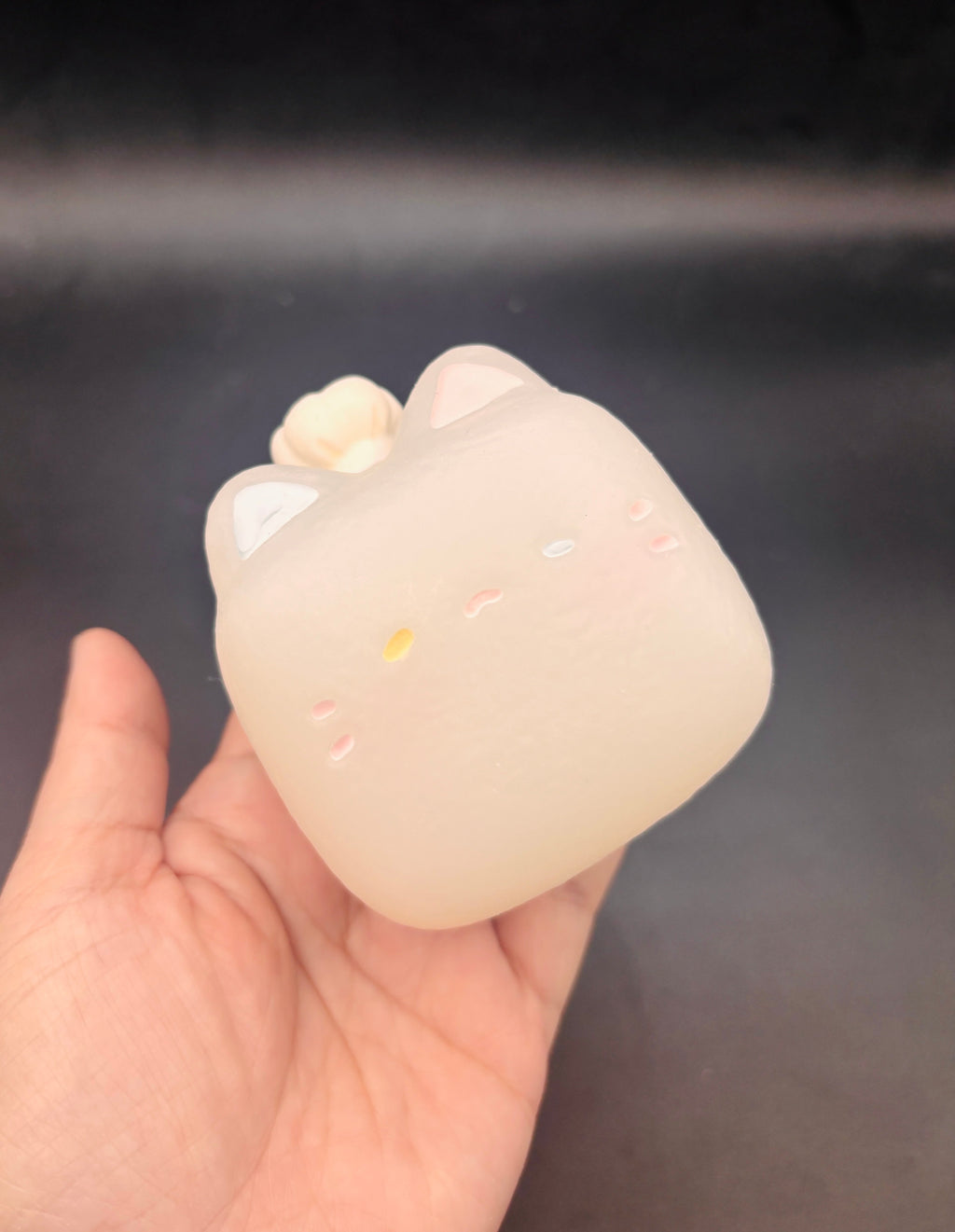 Matte frozen butter icee kitty chef   taba squishy