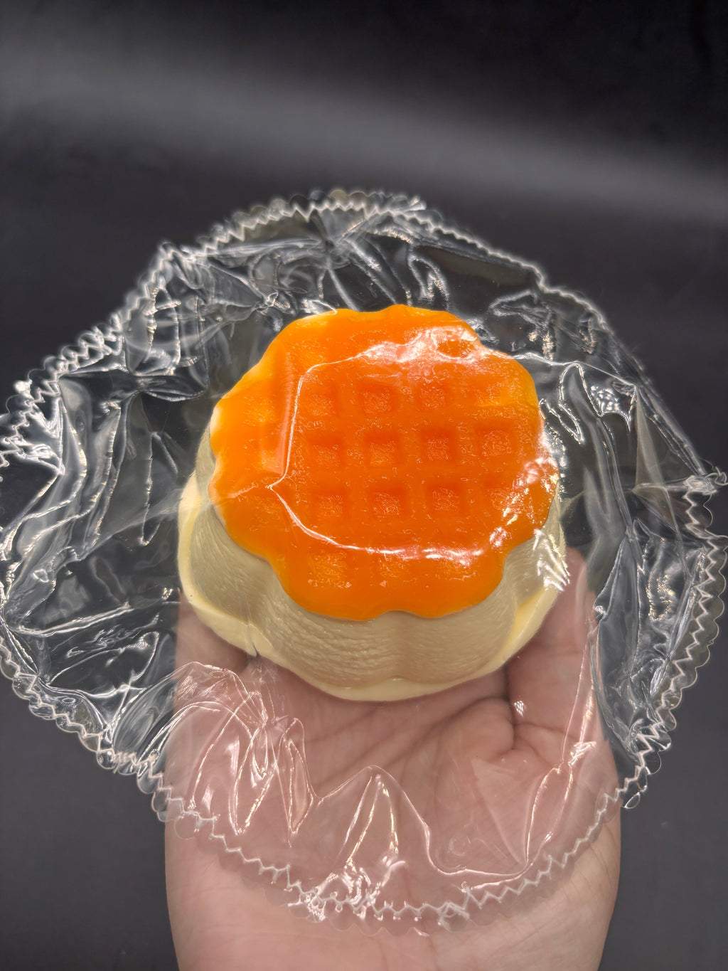 Super soft water x cream waffle pudding taba squishy
