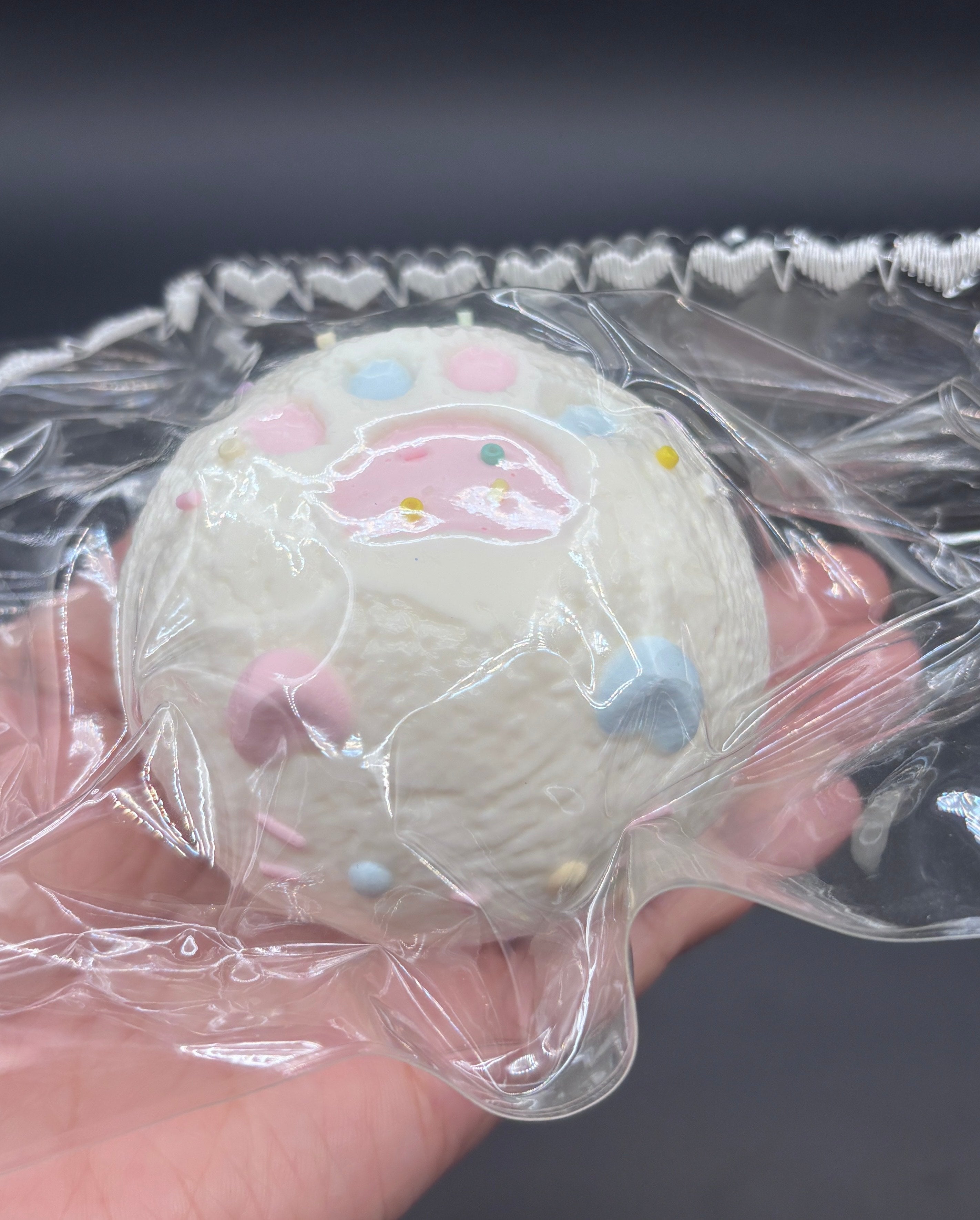 Frozen Butter Colorful kitten ball with cat paw scar taba squishy
